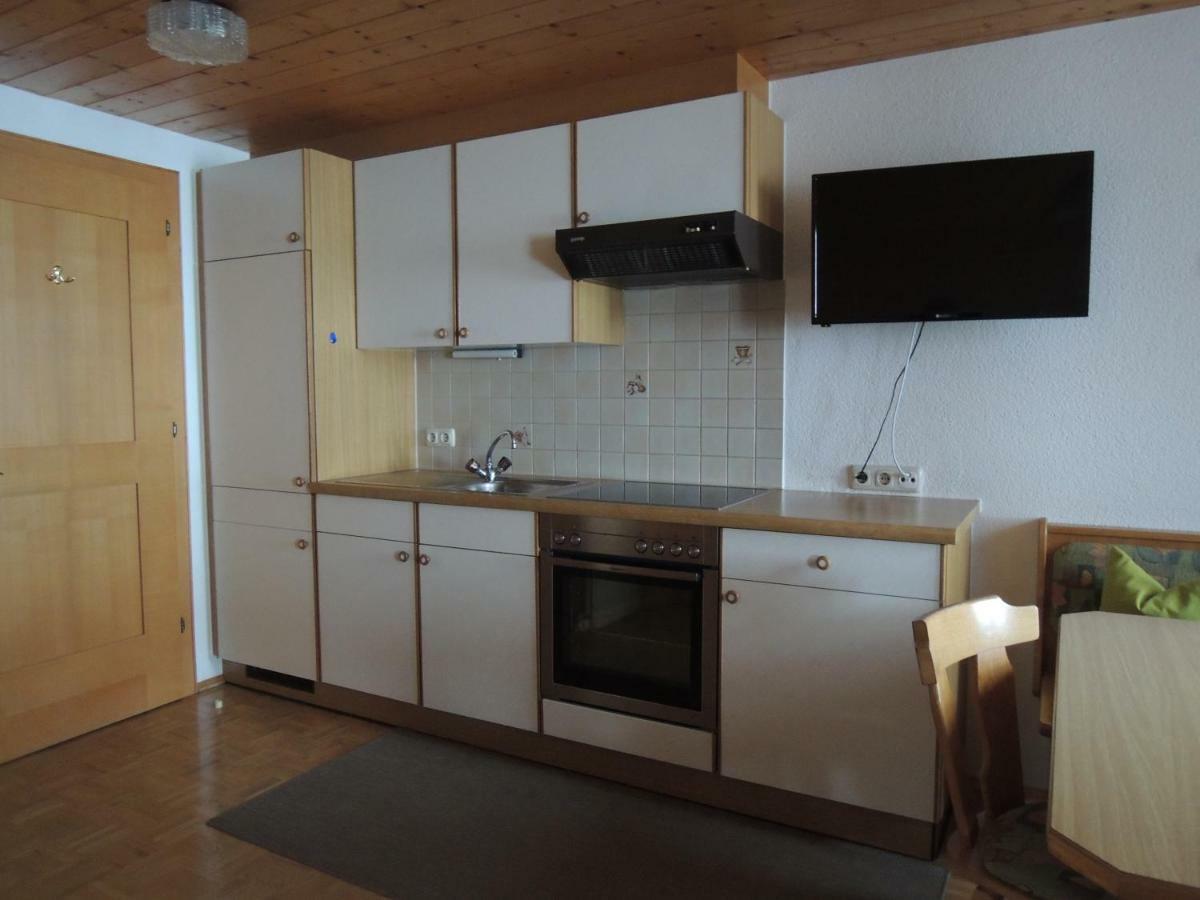 Appartements Karin Mitten Im Gruenen Шопернау Екстериор снимка